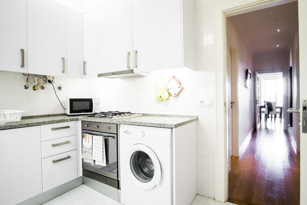 Downtown Apartments Bica Lisbon Exterior photo